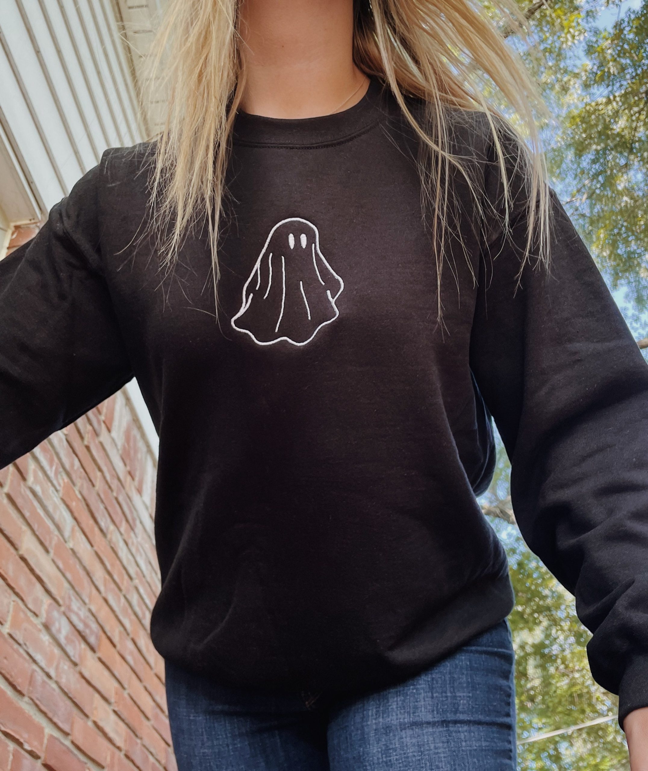 Embroidered Halloween Ghost Crewneck Sweatshirt Embroidered Halloween Ghost Crewneck Sweatshirt