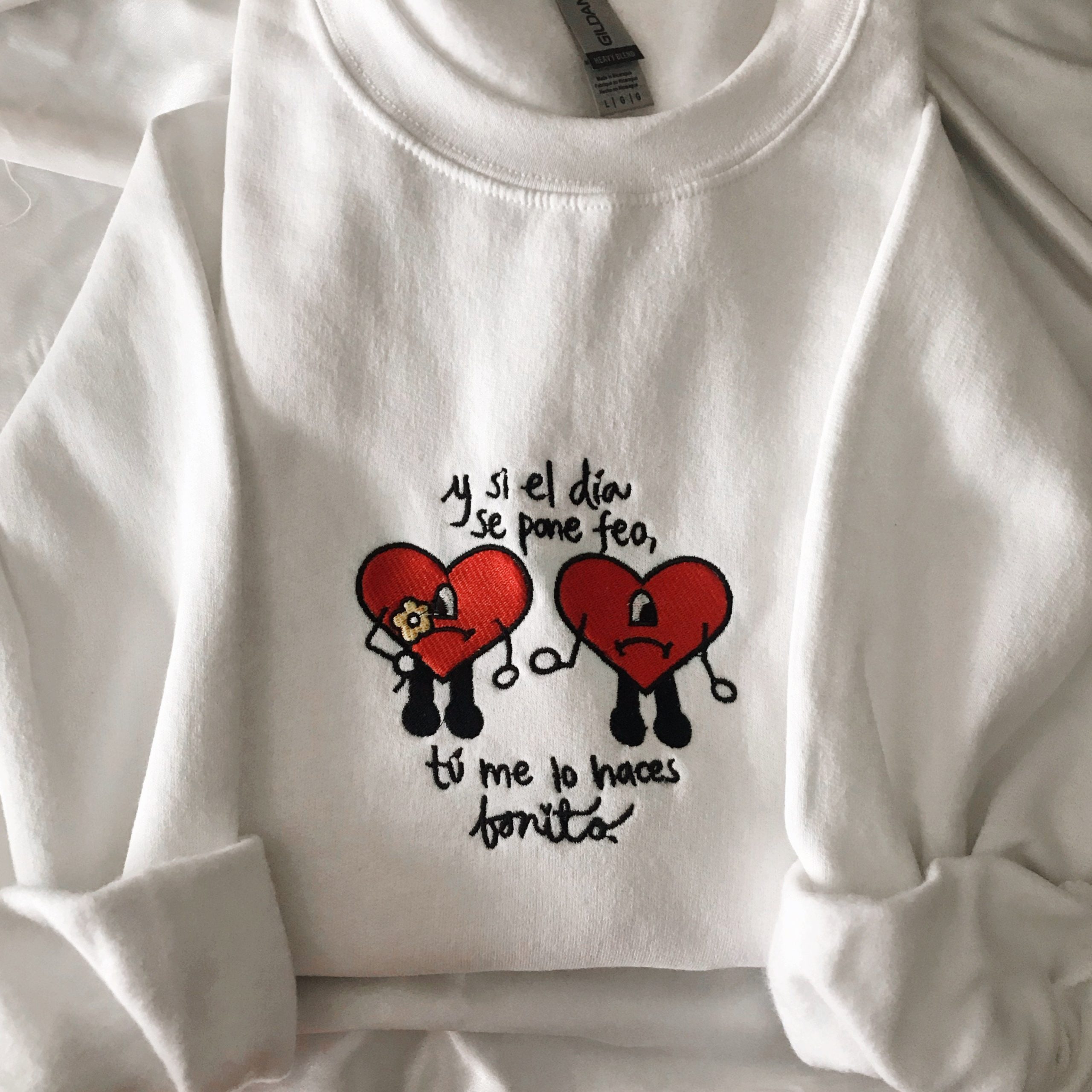 Bad Bunny Couple Embroidery Sweatshirt New Album 2022 Bad Bunny Couple Embroidery Sweatshirt New Album 2022