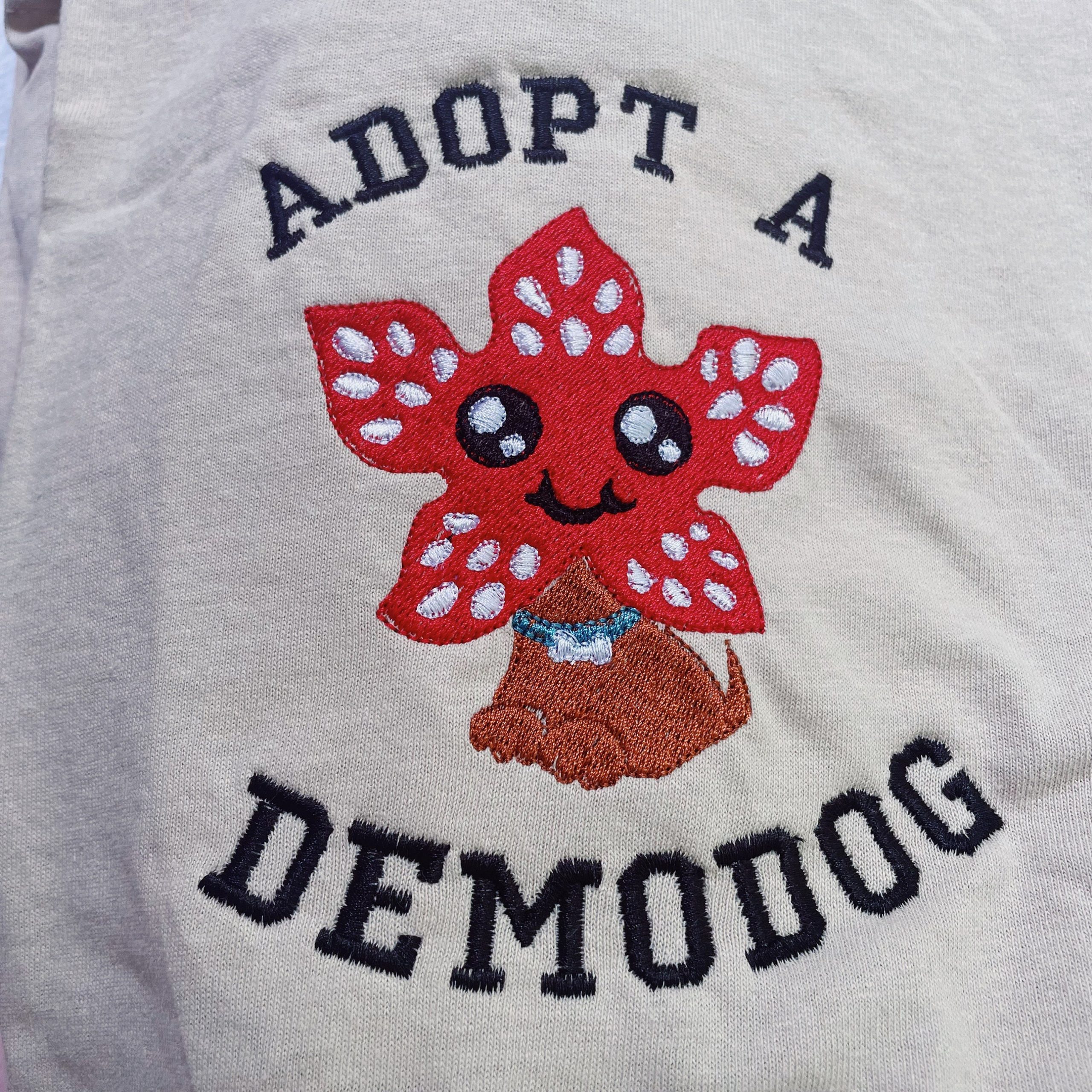 Stranger Things Demodog Embroidered Sweatshirt Crewneck Stranger Things Demodog Embroidered Sweatshirt Crewneck