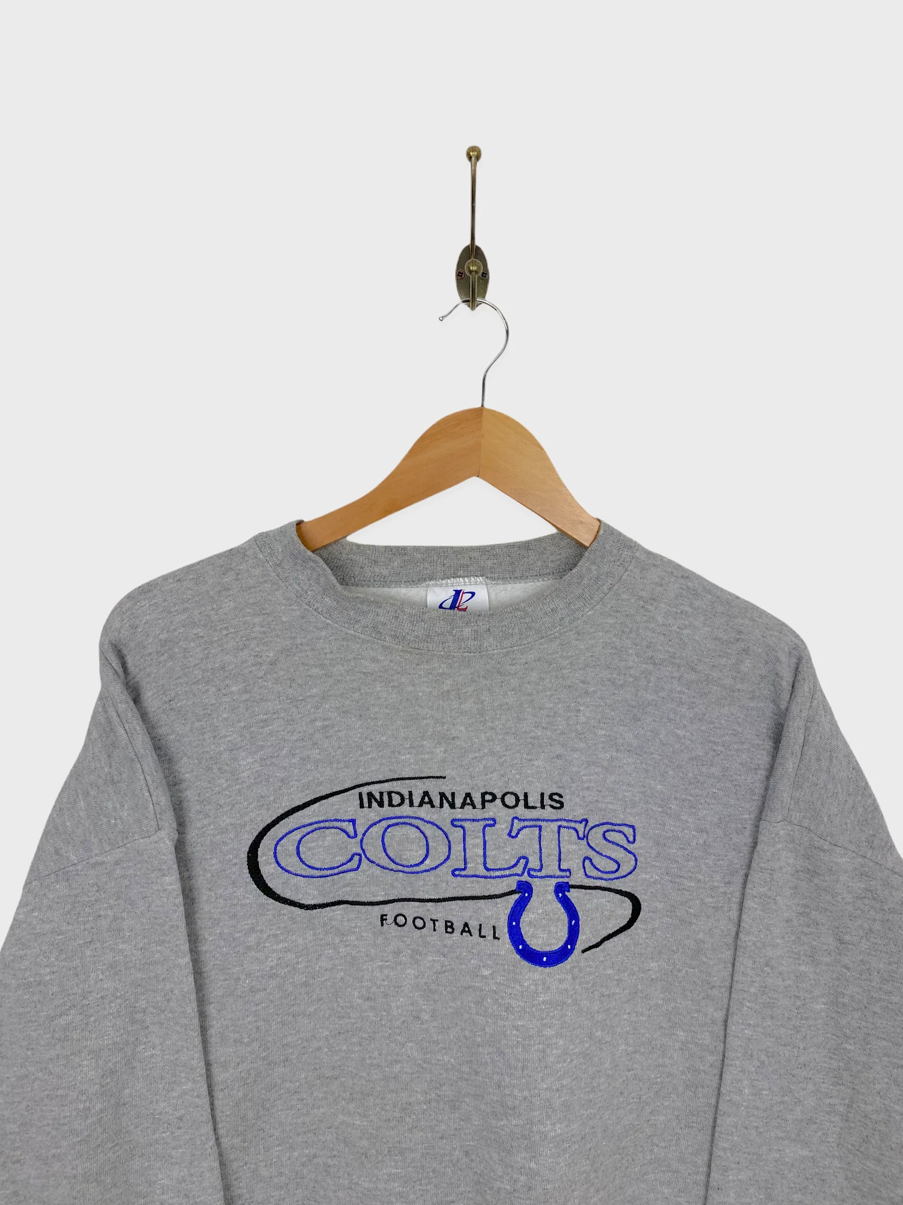 90's Indianapolis Colts NFL Embroidered Vintage Sweatshirt 90's Indianapolis Colts NFL Embroidered Vintage Sweatshirt