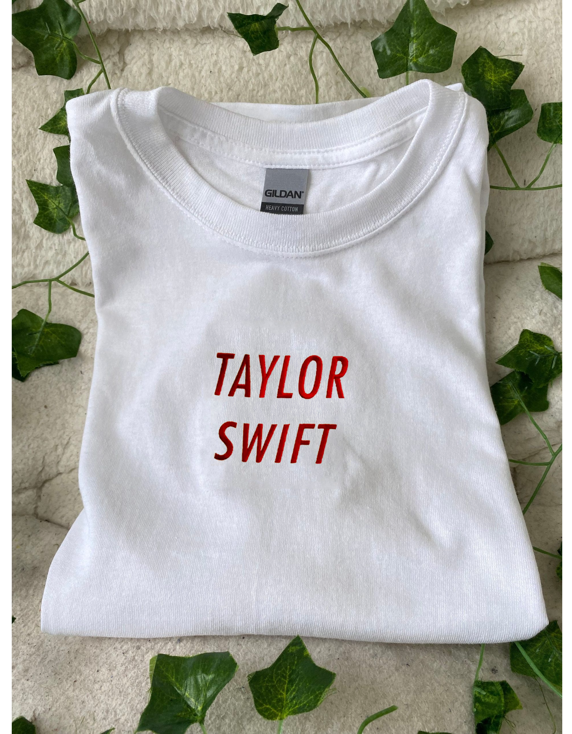 Taylor Swift Embroidered Crewneck Swiftie Sweatshirt Fan Gift Taylor Swift Embroidered Crewneck Swiftie Sweatshirt Fan Gift