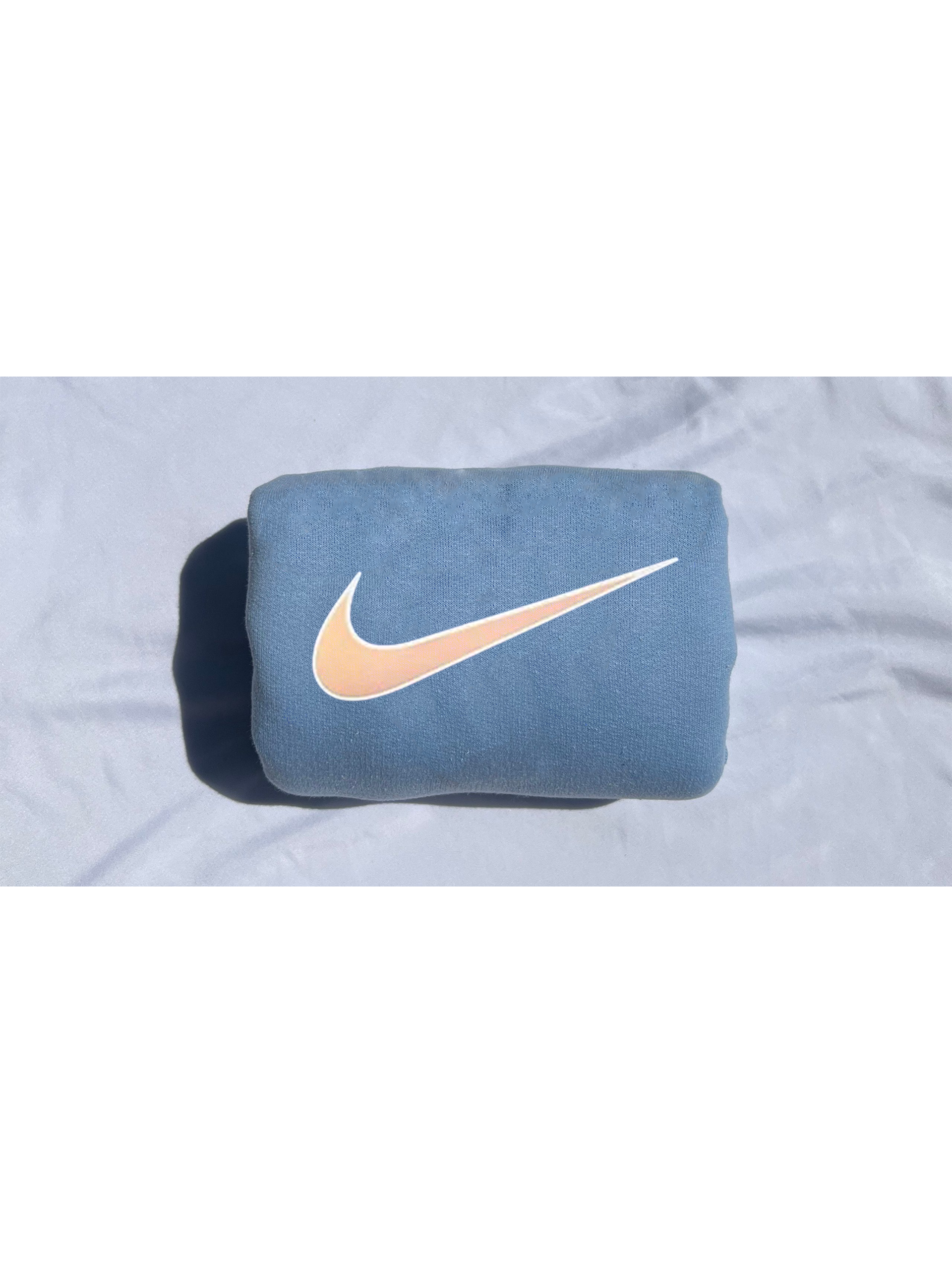 Nike Unisex Embroidered Crewneck 2022 Sweatshirt Nike Unisex Embroidered Crewneck 2022 Sweatshirt