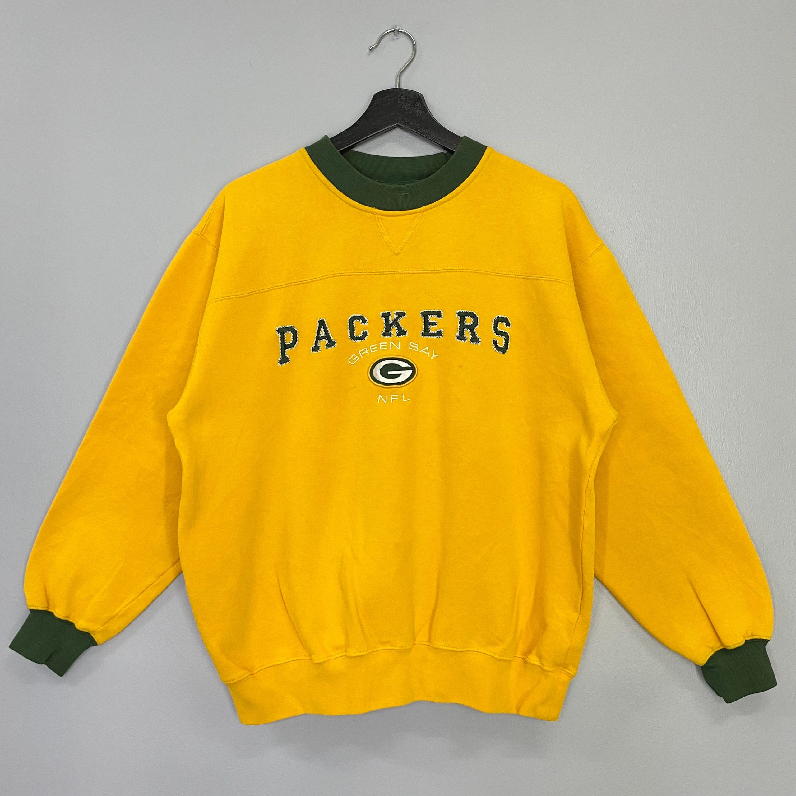 Vintage Green Bay Packers Sweatshirt Crewneck Sweater Sportswear NFL Embroidery Logo Yellow Medium Vintage Green Bay Packers Sweatshirt Crewneck Sweater Sportswear NFL Embroidery Logo Yellow Medium