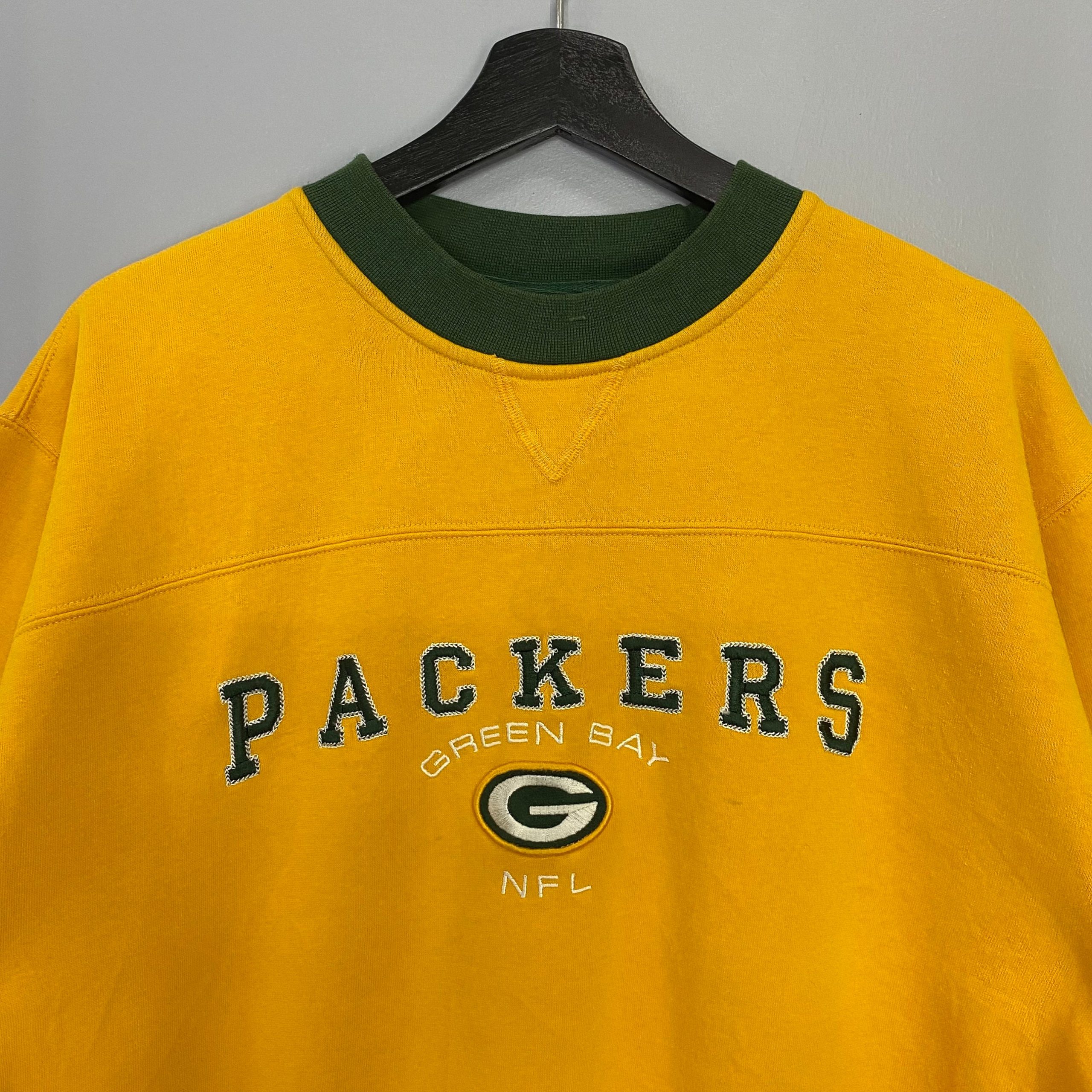 Vintage Green Bay Packers Sweatshirt Crewneck Sweater Sportswear NFL Embroidery Logo Yellow Medium Vintage Green Bay Packers Sweatshirt Crewneck Sweater Sportswear NFL Embroidery Logo Yellow Medium
