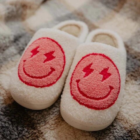 Smiley Face Slippers Fluffy Cushion Smiley Face Slippers Fluffy Cushion