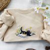 Cute Lying On The Book Cat Embroidered Sweatshirt